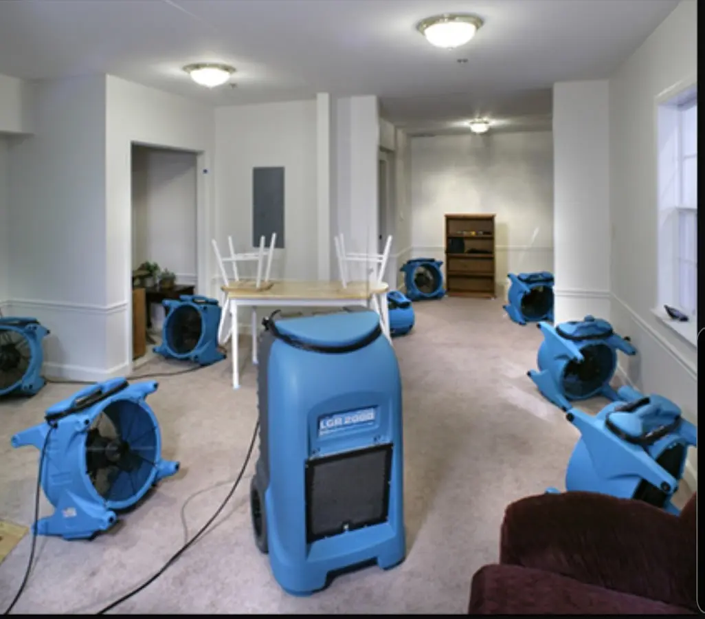 Air movers and dehumidifier setup for Water Extraction & Removal in Vermillion